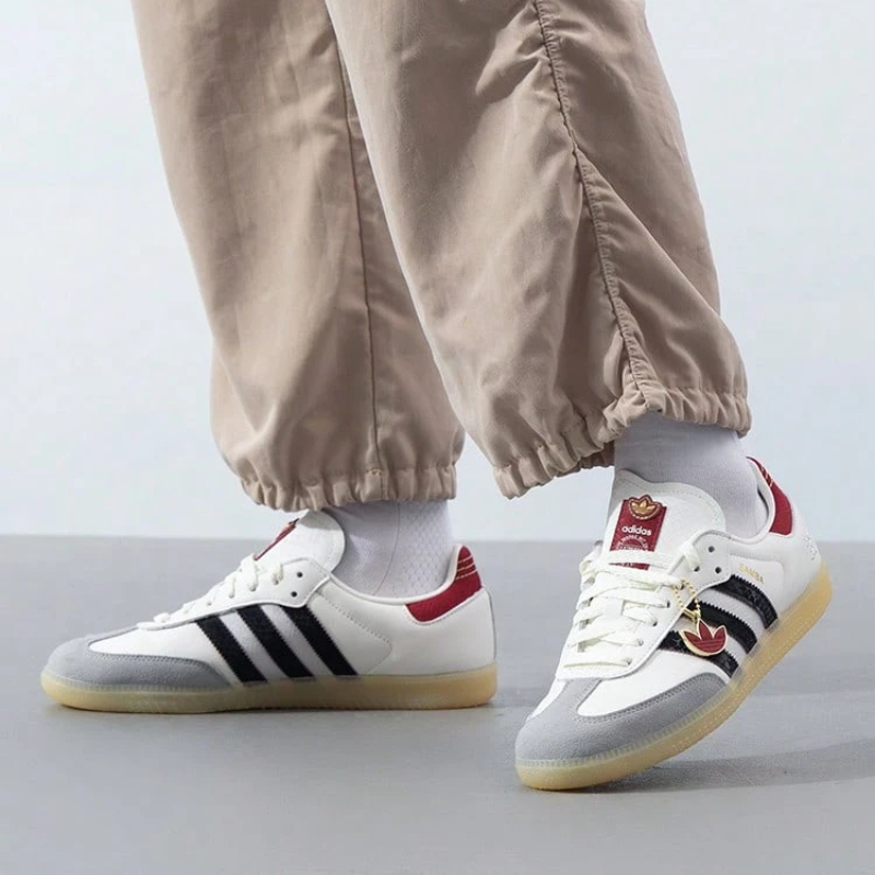 아디다스 오리지널스 삼바 OG, 뱀의 해를 기념한 클래 - Adidas Shoes Samba 리뷰 및 가격